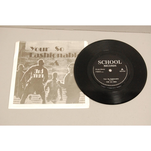 262 - 3rd Men - You're So Fashionable (SCH 001) on School Records