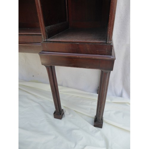 13 - A early 19th Century Gothic mahogany breakfront bookcase with five sections to each side, central ca... 