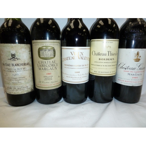 49 - Five bottles of Chateau bottled red wine 1) 1983 Ch. Blanchereau, 2) 1985 Ch. Labegorce Margaux, 3) ... 