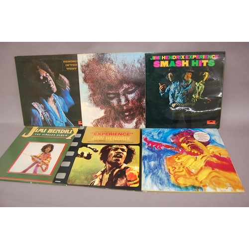 30 - An excellent collection of Jimi Hendrix - including Band of Gypsys (2406002), Axis Bold as love (613... 