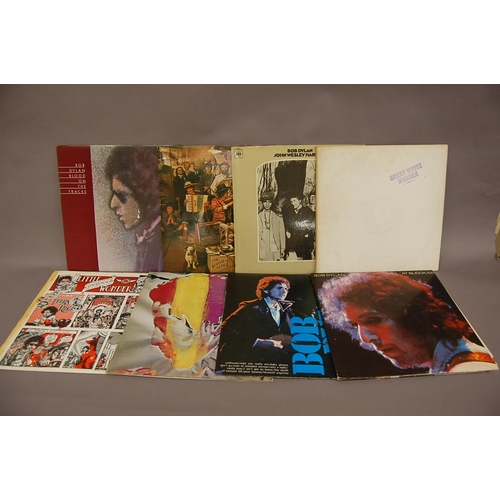 34 - An impressive and extensive collection of Bob Dylan records and box sets 35 LPS