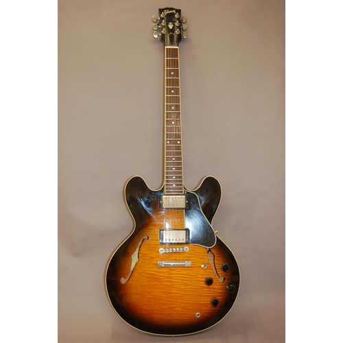 106 - 1998 Gibson 335 tobacco sunburst electric guitar, with two humbucker pickups, Grover tuning pegs, tu... 