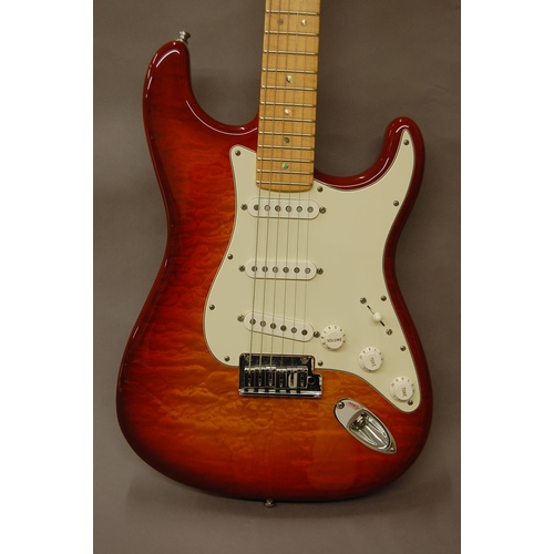 107 - Fender Custom deluxe stratocaster 2012, three single coil pickups, chrome and mother of pearl style ... 