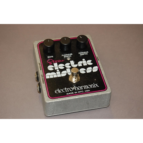 129 - Electro-Harmonix Electric Mistress stereo reverb