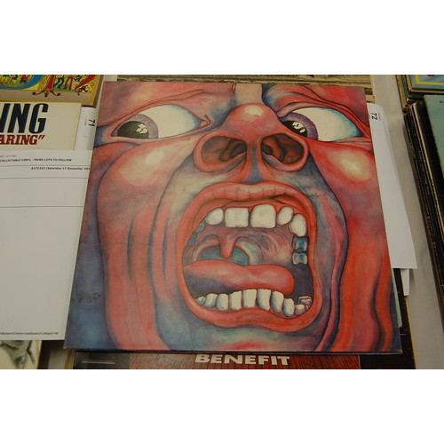 72 - Two King Crimson LPs - IN the court of the Crimson King (ILPS9111) and Lizard (2302059) - extra LP a... 