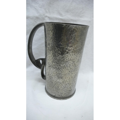 18 - Archibald Knox for Liberty & Co. English Pewter planished tankard with whiplash knot handle, No 0335... 