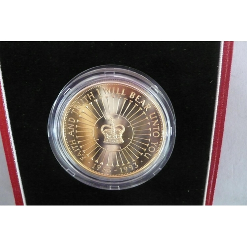 311 - 1993 UK gold proof coronation 40th Anniversary £5 coin cased with certificate No. 1039