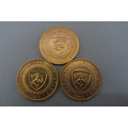 314 - Three 1965 Isle of Man gold sovereigns