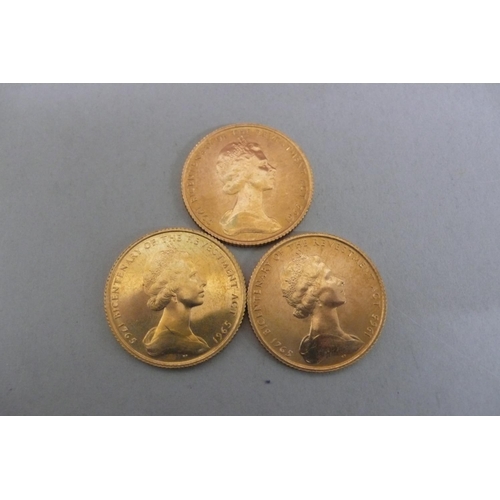 314 - Three 1965 Isle of Man gold sovereigns