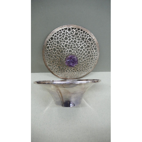 60 - Stuart Devlin parcel gilt silver pot pouri bowl with pierced cover and amethyst crystals finial Lond... 