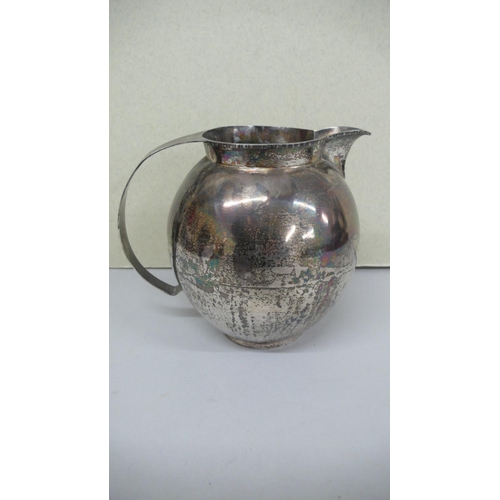 81 - Continental silver designer silver jug of oval form market PT & T 090S - 15.5 ozt