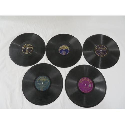 43 - Hard flight case containing many 78 RPM discs