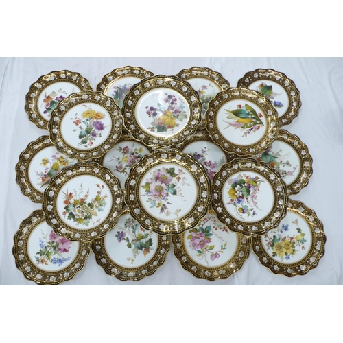 64 - Late Victorian Wedgwood Hand painted and Fluted Dessert Service with Decoration of Flowers to the Ce... 