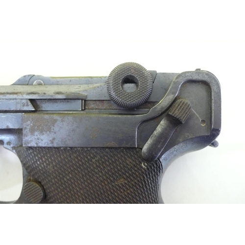 342 - WWI German Luger Pistol Made By DWM Dated 1916. Length 21.5cm, No.4592 (Missing Trigger)
RELEVANT FI... 