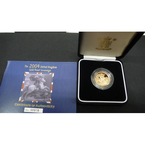 26 - 2004 Gold proof sovereign, cased and boxed with certificate, No.00919