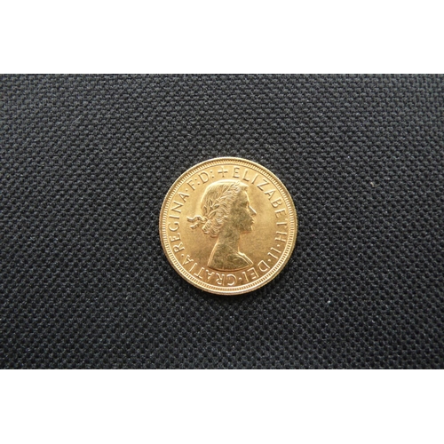 29 - 1957 Elizabeth II UK Gold sovereign VF, S4124