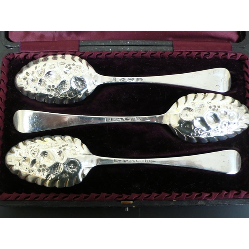 216 - Three Silver berry spoons, cased, London, 1748, 1767 & 1774, E. Coker, Thomas Wallis and George Smit... 