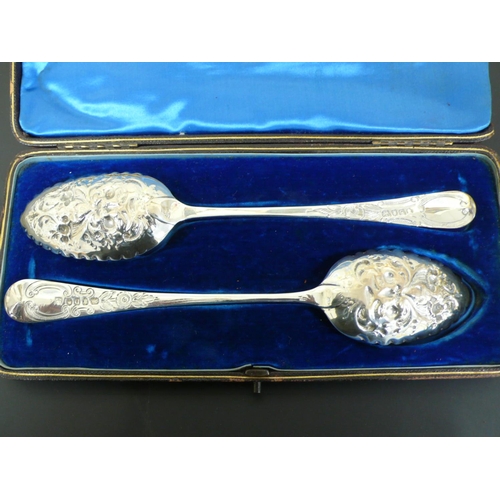 219 - Set of two Silver berry spoons, London 1798/9, William Eley & William Fern, 4ozt, Cased