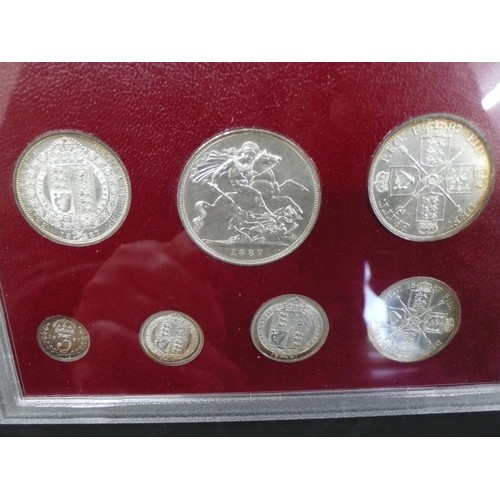 368 - Victoria 1887 Queen Victoria Jubilee seven coin silver set S3921,3922 (Roman I), 3924, 3925, 3926, 3... 