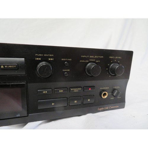 92 - Pioneer MJ-D707 minidisc player, no remote