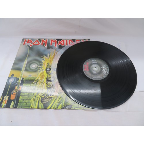 222 - Iron Maiden - Iron Maiden (EMC 3330)