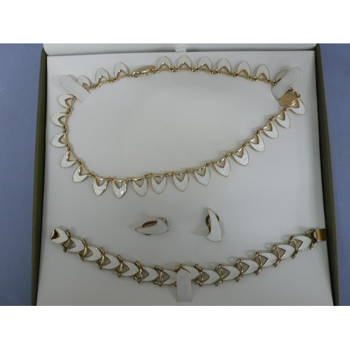 277 - Volmer Bahner silver and white chevon necklace, bracelet and earclips