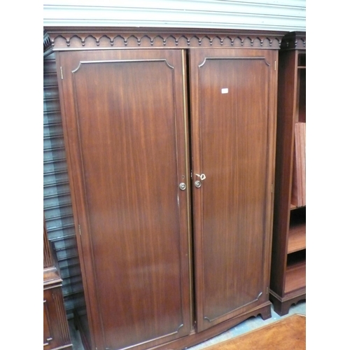 55 - A pair of 21stC mahogany cupboards