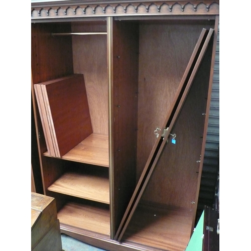 55 - A pair of 21stC mahogany cupboards