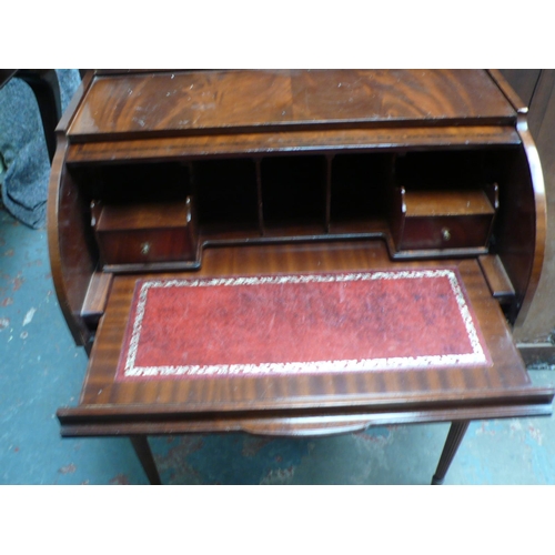 78 - 21stC drum bureau mahogany veneered single drawer with reeded tapering legs