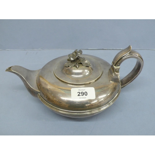 290 - WIV silver teapot of circular belted form with flower finial, London 1836 by the Barnard family, 22 ... 