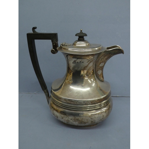 292 - GV oval reeded silver coffee pot, Birmingham 1919, 19 ozt., Maker H.G.B.