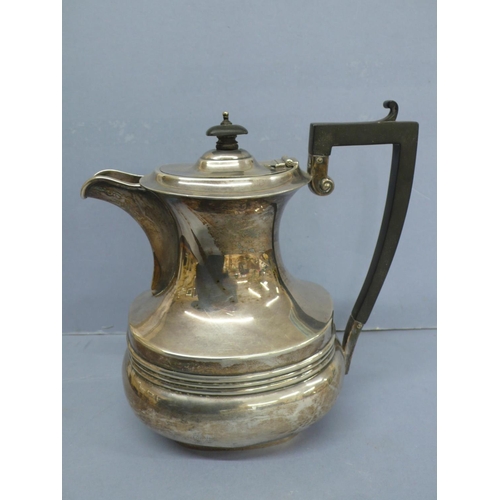 292 - GV oval reeded silver coffee pot, Birmingham 1919, 19 ozt., Maker H.G.B.