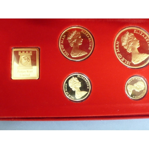 300 - Isle of Man 1979 visit of Queen Elizabeth II in Millennium year 22 ct. gold proof four coin plus ing... 