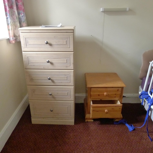 104 - A quantity of misc general bedroom furniture including; wardrobe, 3 chests of drawers, a single bed ... 