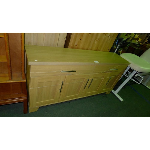 110 - 1 modern style sideboard with 4 doors and 2 drawers