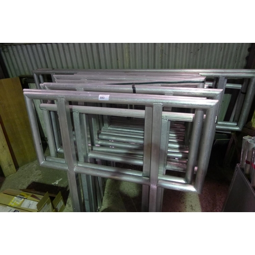 593 - A quantity of various alloy stage barriers