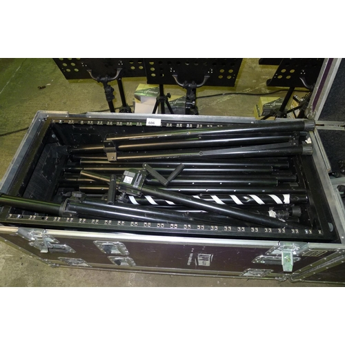 606 - 1 rack mount flight case with lift off lid containing a quantity of various stands