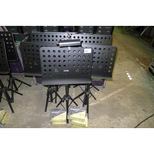 607 - 5 music stands by Pulse and 5 music stand lights