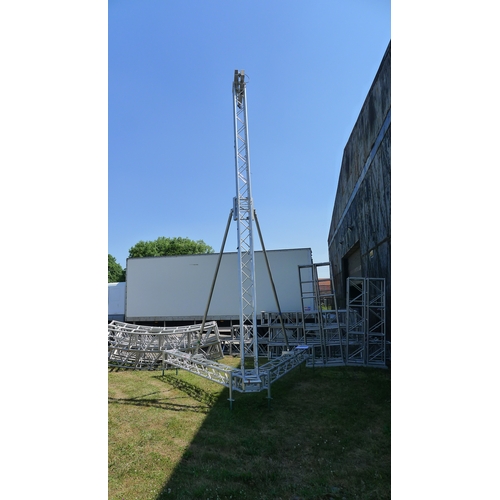 632 - 1 rigging tower / crane by Milos type MRT1, max height approx 8m, SWL 750kg - please note that NO ho... 