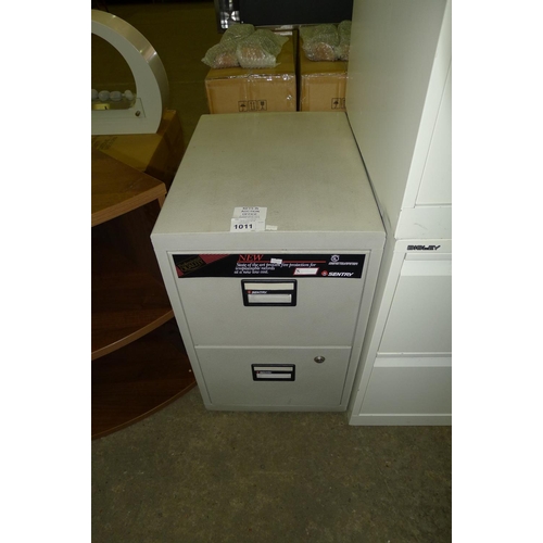 1011 - 1 fire resisting 2 drawer filing cabinet by Sentry with 2 keys