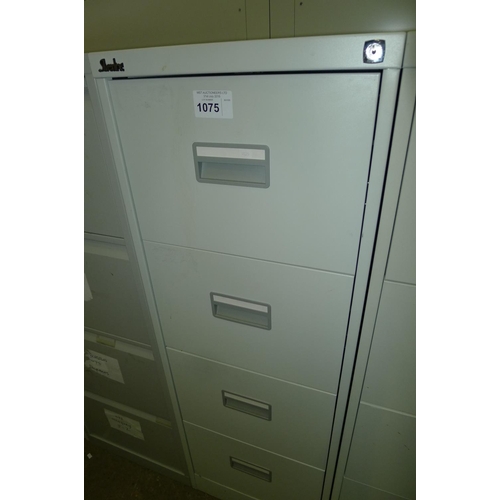 1075 - 1 grey metal 4 drawer filing cabinet