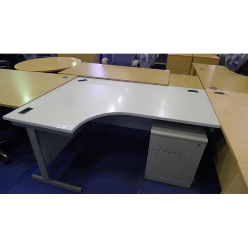 1163 - 1 grey corner workstation with 1 under worktop pedestal