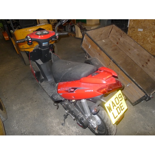 2480 - 1 Longjia LJ50 QT-K Moped 1st reg 26/06/09, 49cc, no mot or log book. Requires attention