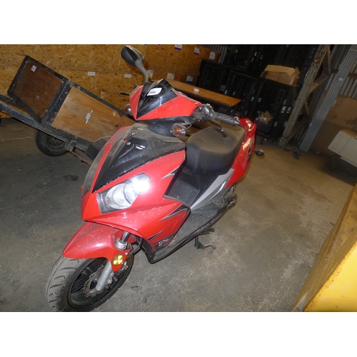 2480 - 1 Longjia LJ50 QT-K Moped 1st reg 26/06/09, 49cc, no mot or log book. Requires attention