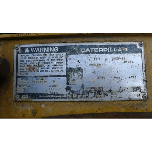 26 - 1 diesel engine forklift by Caterpillar model VC60D SA, capacity approx 3000kg, hour meter reads 197... 