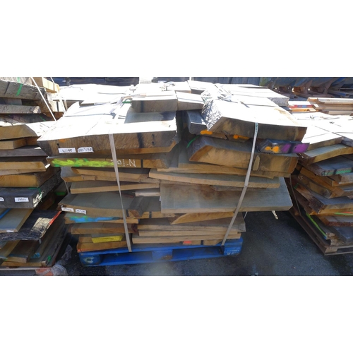 2548 - 1 pallet containing a quantity of various hardwood offcuts / slabs - mainly oak