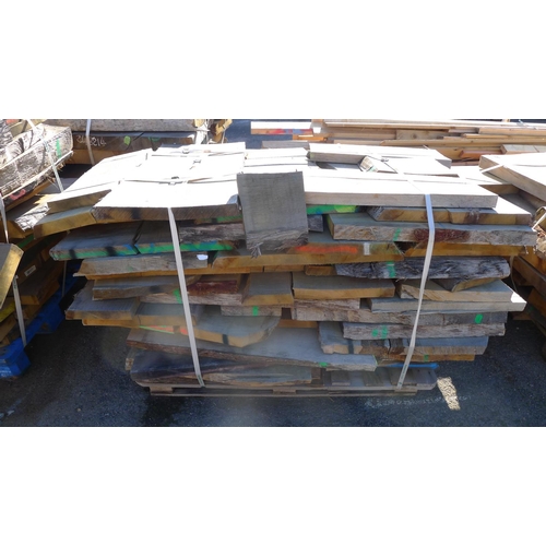 2549 - 1 pallet containing a quantity of various hardwood offcuts / slabs - mainly oak