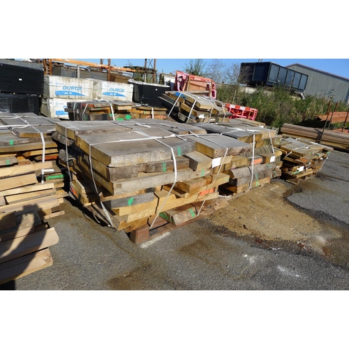 2553 - 1 pallet containing a quantity of various hardwood offcuts / slabs - mainly oak