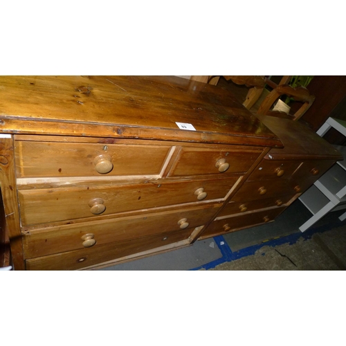 89 - 2 wooden chests of drawers