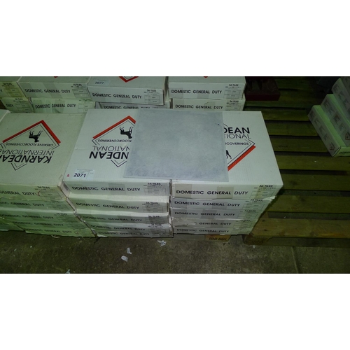 2071 - 10 boxes of Karndean vinyl floor tiles, type FB49 grey, each box contains 36 vinyl tiles at 305mm x ... 